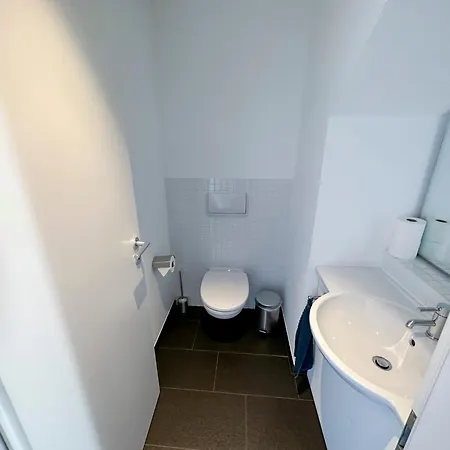 شقة Sharebnb In Tobit.town