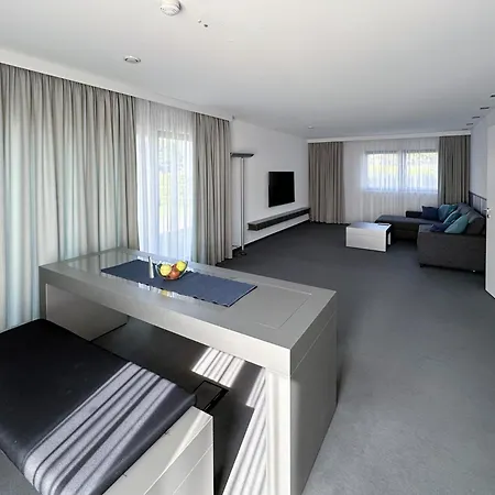 شقة Sharebnb In Tobit.town